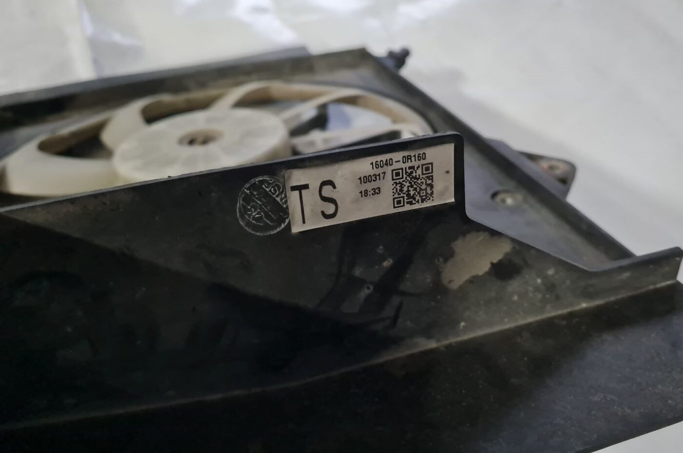 Dzesēšanas radiatora ventilators priekš TOYOTA AVENSIS 2010 6 Dzesēšanas radiatora ventilators priekš TOYOTA AVENSIS 2010