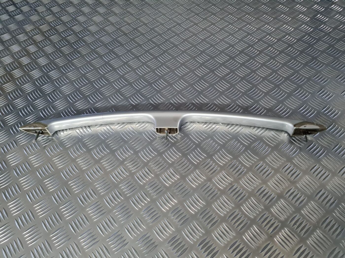 Bagažnieka vāka rokturis priekš CITROEN C8 2005 3 Bagažnieka vāka rokturis priekš CITROEN C8 2005