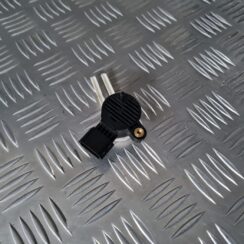 Bremžu signāla slēdzis priekš OPEL INSIGNIA 2016