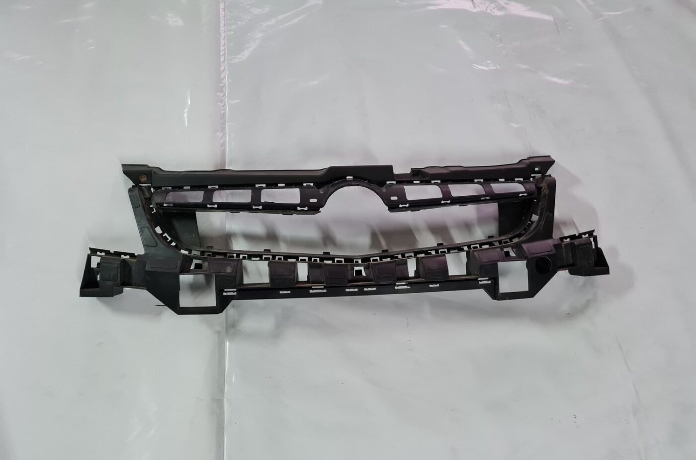 Bufera reste priekš OPEL VECTRA C 2008 1 Bufera reste priekš OPEL VECTRA C 2008