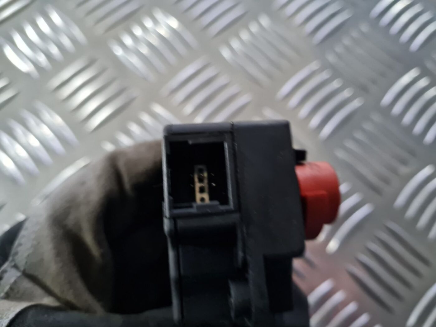 Apsildes sistēmas aktuators priekš OPEL VECTRA C 2002