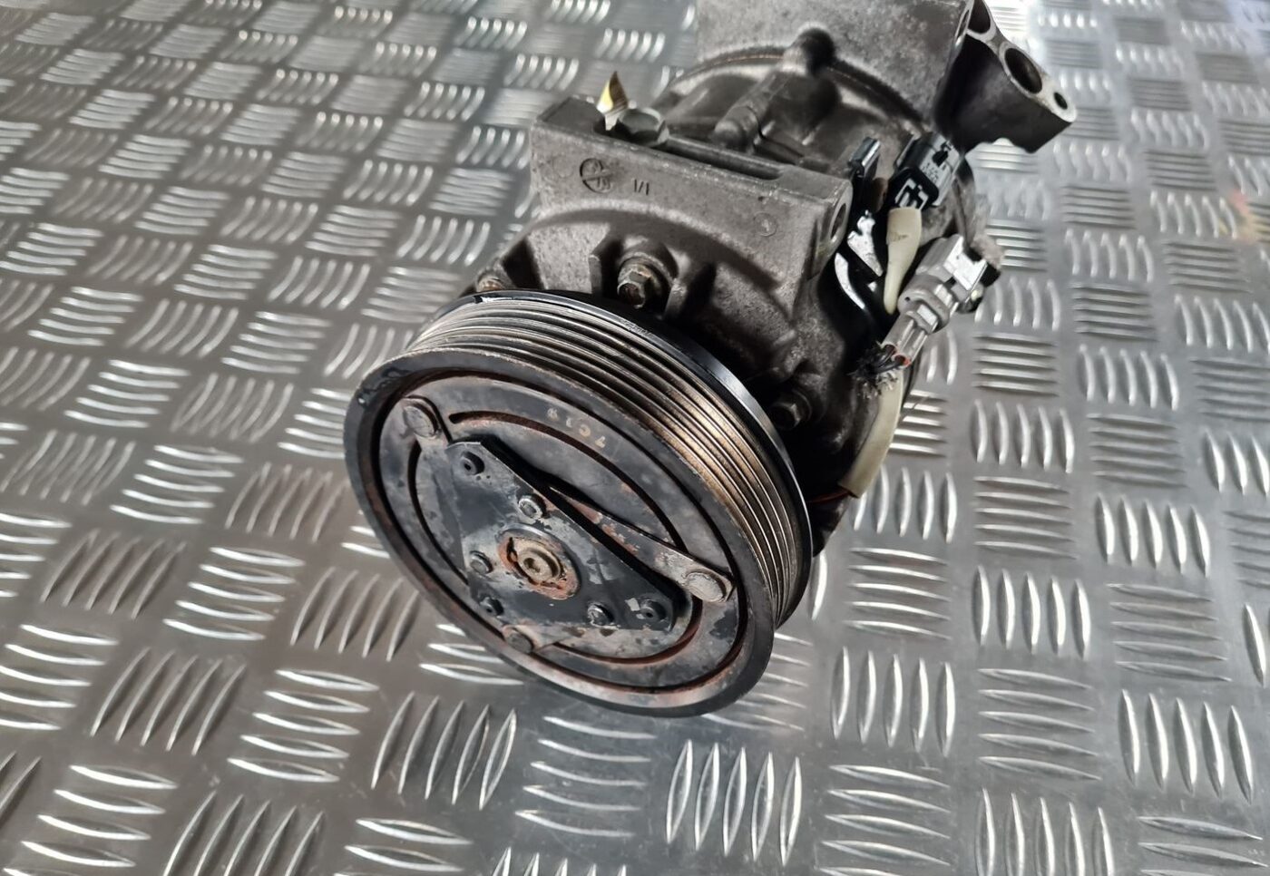 Gaisa kondicioniera kompresors priekš RENAULT LAGUNA 2008 2 Gaisa kondicioniera kompresors priekš RENAULT LAGUNA 2008