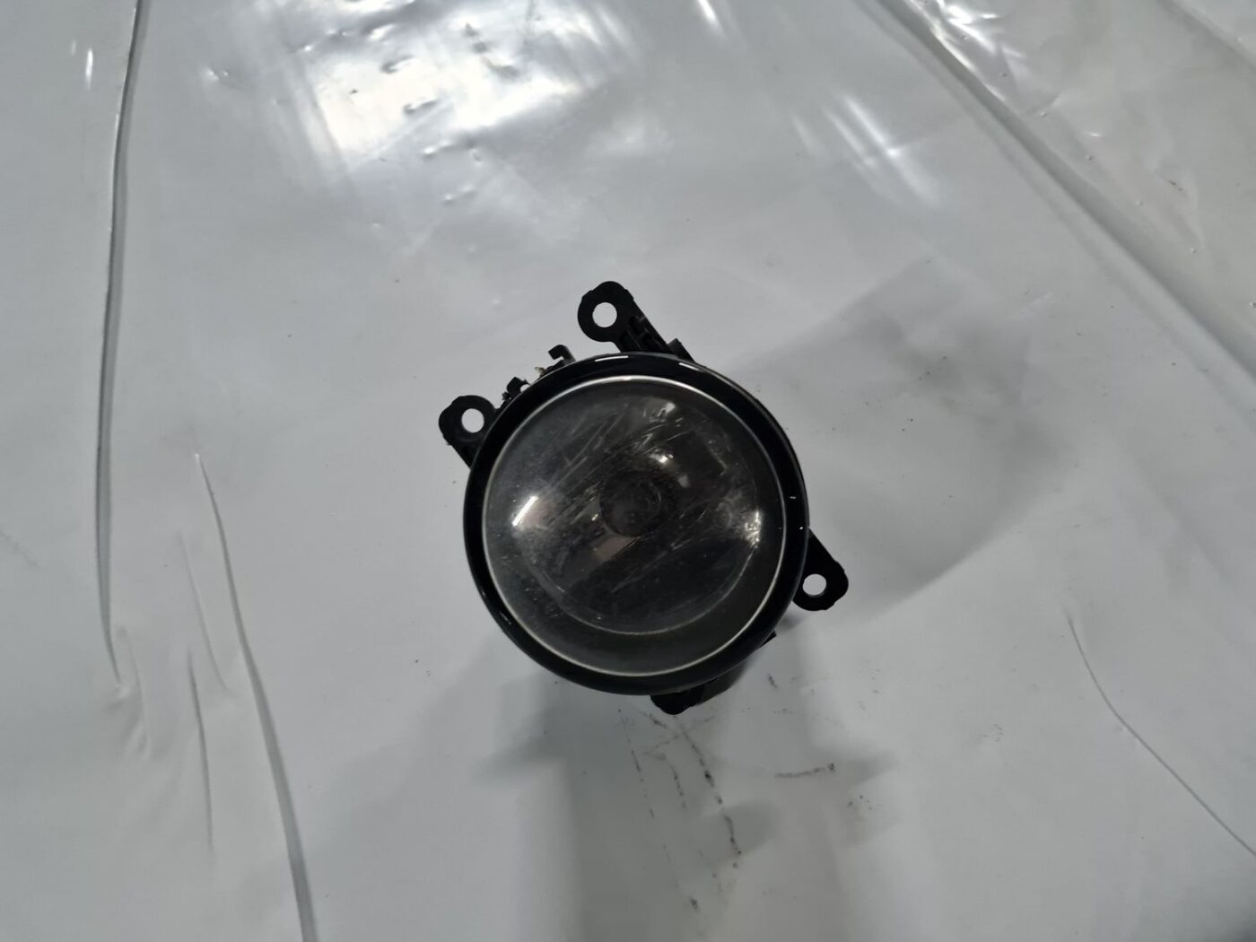 Miglas lukturis priekšā pa kreisi priekš RENAULT LAGUNA 2008 5 Miglas lukturis priekšā pa kreisi priekš RENAULT LAGUNA 2008