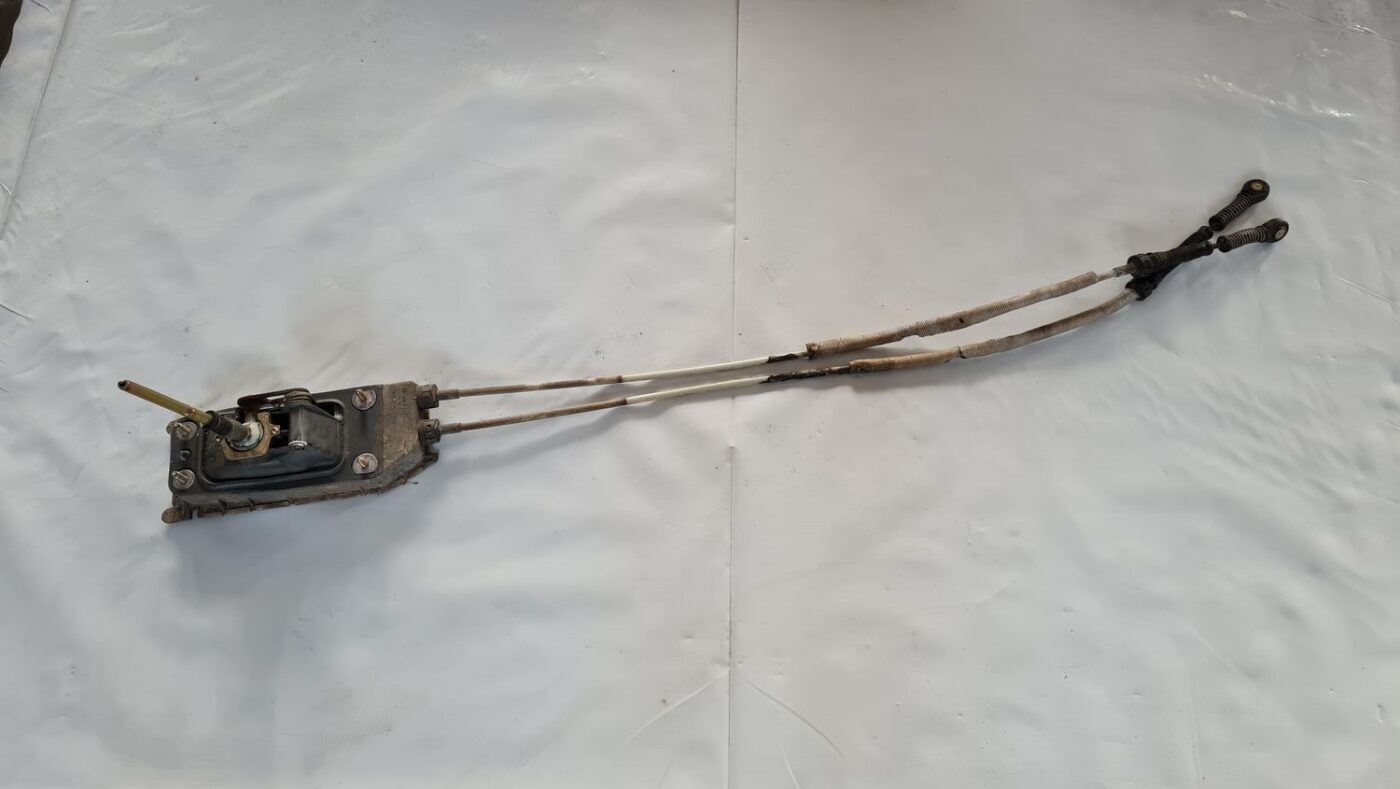 Ātrumu pārslēgšanas slēdzis priekš ŠKODA FABIA 2003