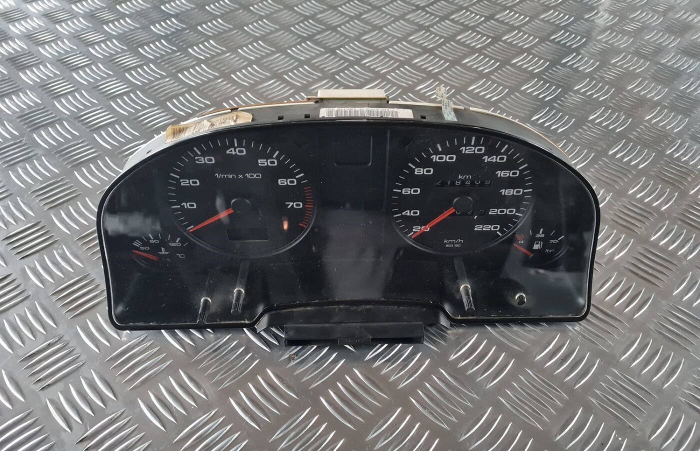 Spidometrs priekš AUDI 80 1991 1 Spidometrs priekš AUDI 80 1991