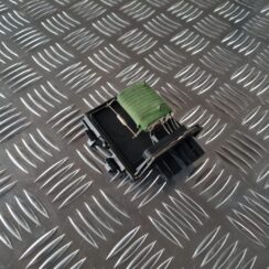 Salona ventilatora rezistors priekš AUDI 80 1991