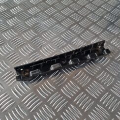 Sliekšņa kronšteins priekš BMW 6 E63 645 2004