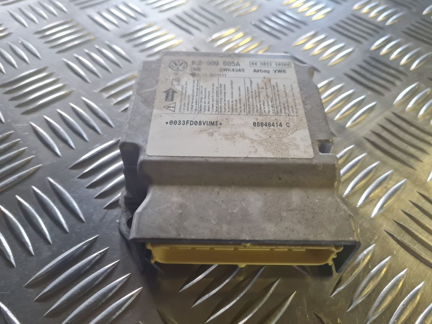 Drošības spilvena vadības bloks priekš VW GOLF 5 2004