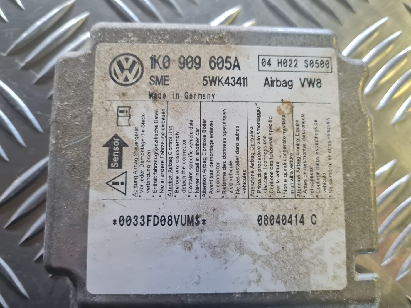 Drošības spilvena vadības bloks priekš VW GOLF 5 2004