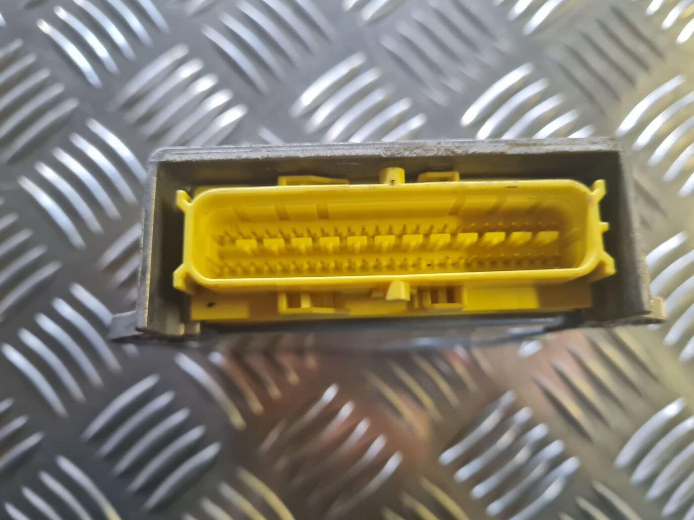 Drošības spilvena vadības bloks priekš VW GOLF 5 2004