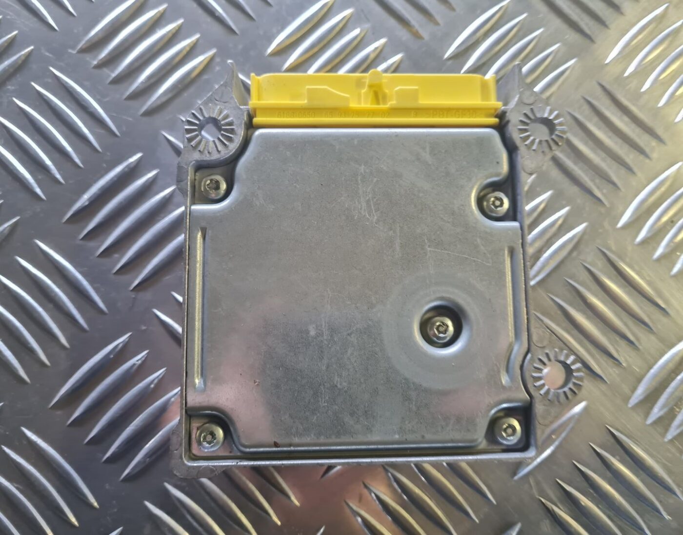 Drošības spilvena vadības bloks priekš VW GOLF 5 2004