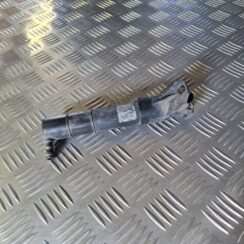 Lukturu mazgātāja sprausla priekš VW GOLF 5 2004