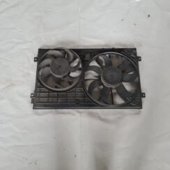 Dzesēšanas radiatora ventilators priekš VW GOLF 5 2004