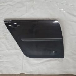 Aizmugurējās labās durvis priekš VW GOLF 5 2004