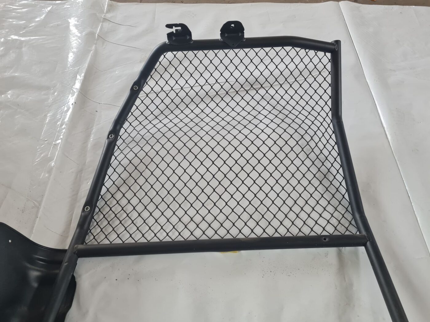 Salona starpsiena priekš CITROEN BERLINGO 2014 4 Salona starpsiena priekš CITROEN BERLINGO 2014