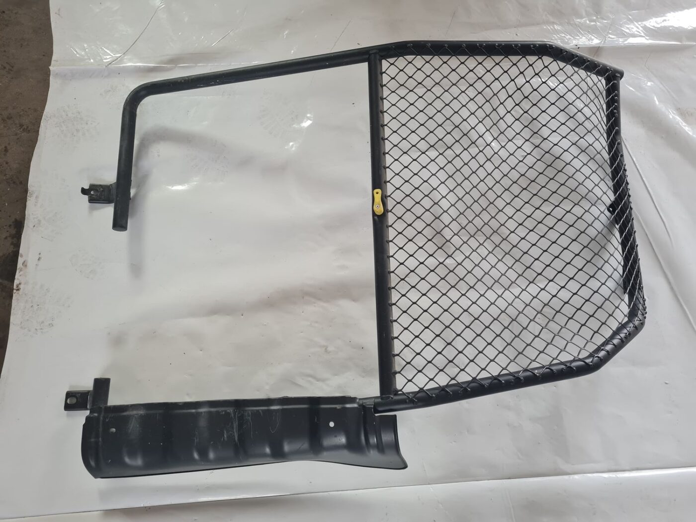 Salona starpsiena priekš CITROEN BERLINGO 2014 3 Salona starpsiena priekš CITROEN BERLINGO 2014