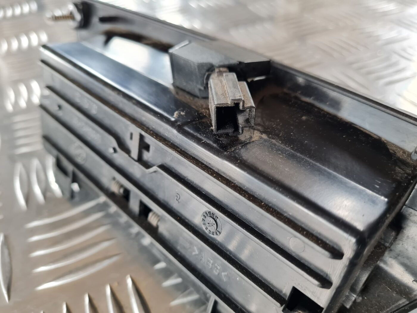 Pelnu trauks priekš FIAT STILO 2003 3 Pelnu trauks priekš FIAT STILO 2003