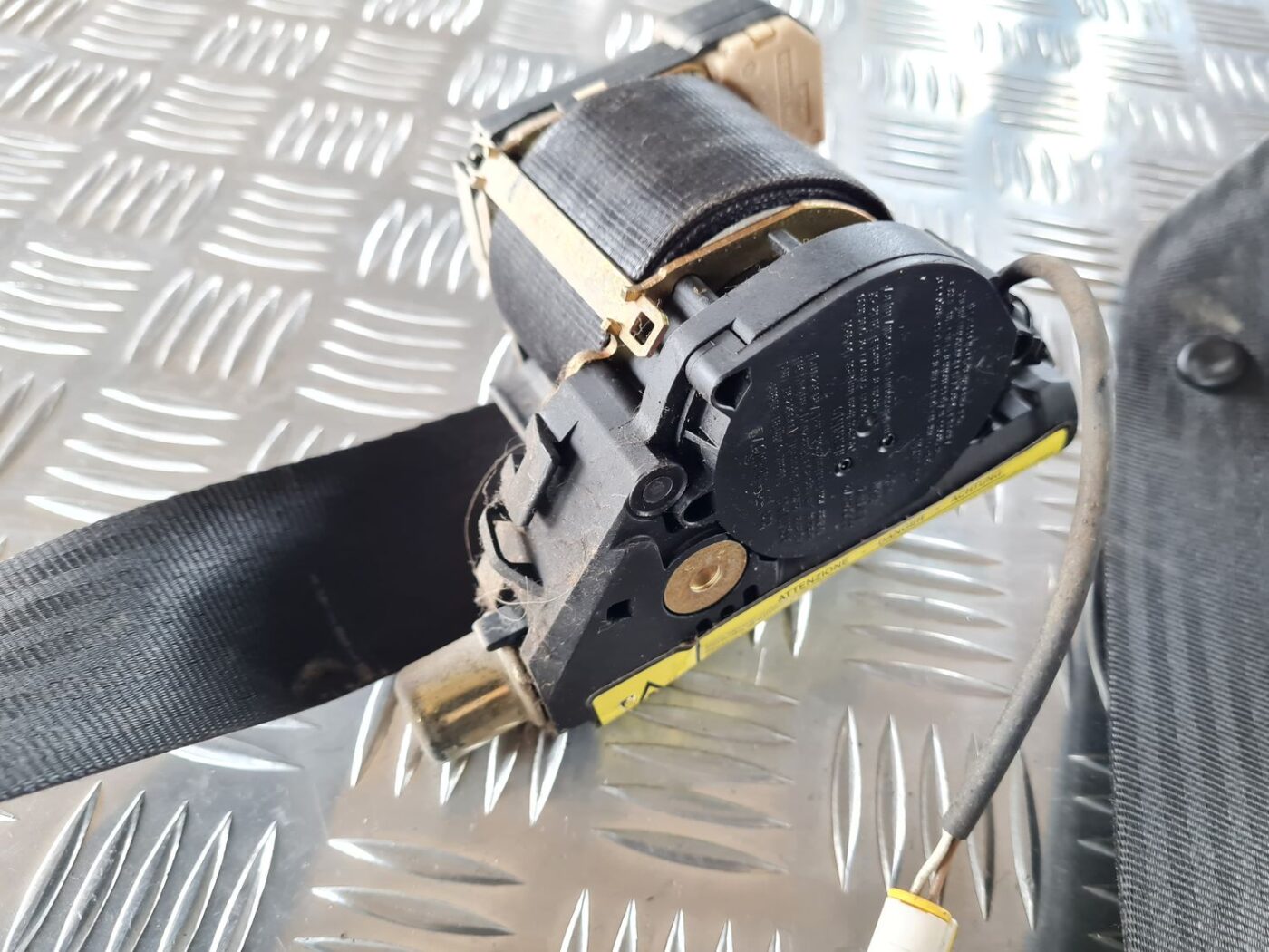 Priekšējā labā drošības josta priekš FIAT STILO 2003 9 Priekšējā labā drošības josta priekš FIAT STILO 2003