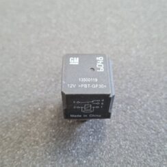 Drošinātāju releja priekš OPEL