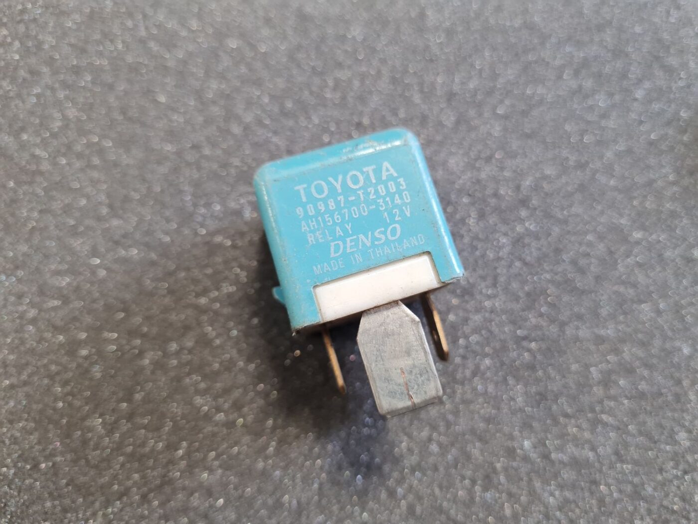 Drošinātāju releja priekš TOYOTA 2 Drošinātāju releja priekš TOYOTA