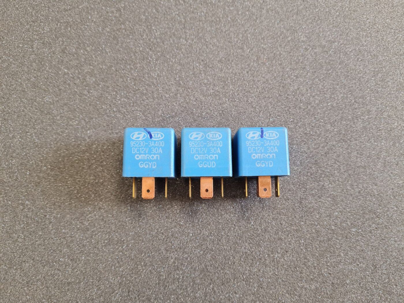 Drošinātāju releja priekš Hyundai, KIA 1 Drošinātāju releja priekš Hyundai, KIA