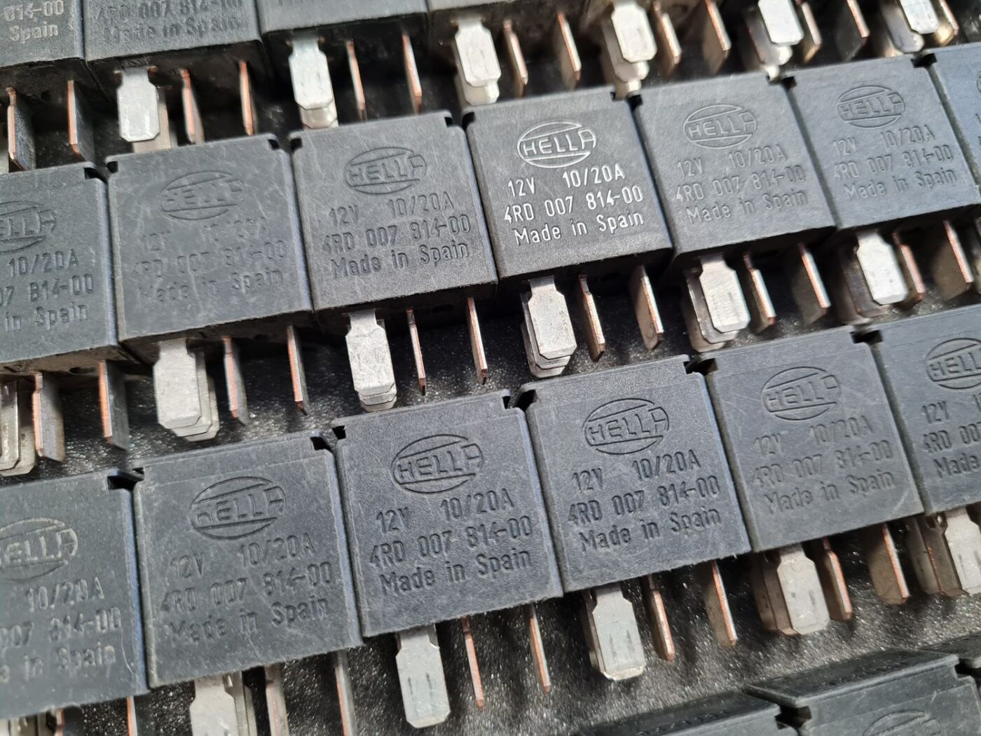 Drošinātāju releja priekš VOLVO 2 Drošinātāju releja priekš VOLVO