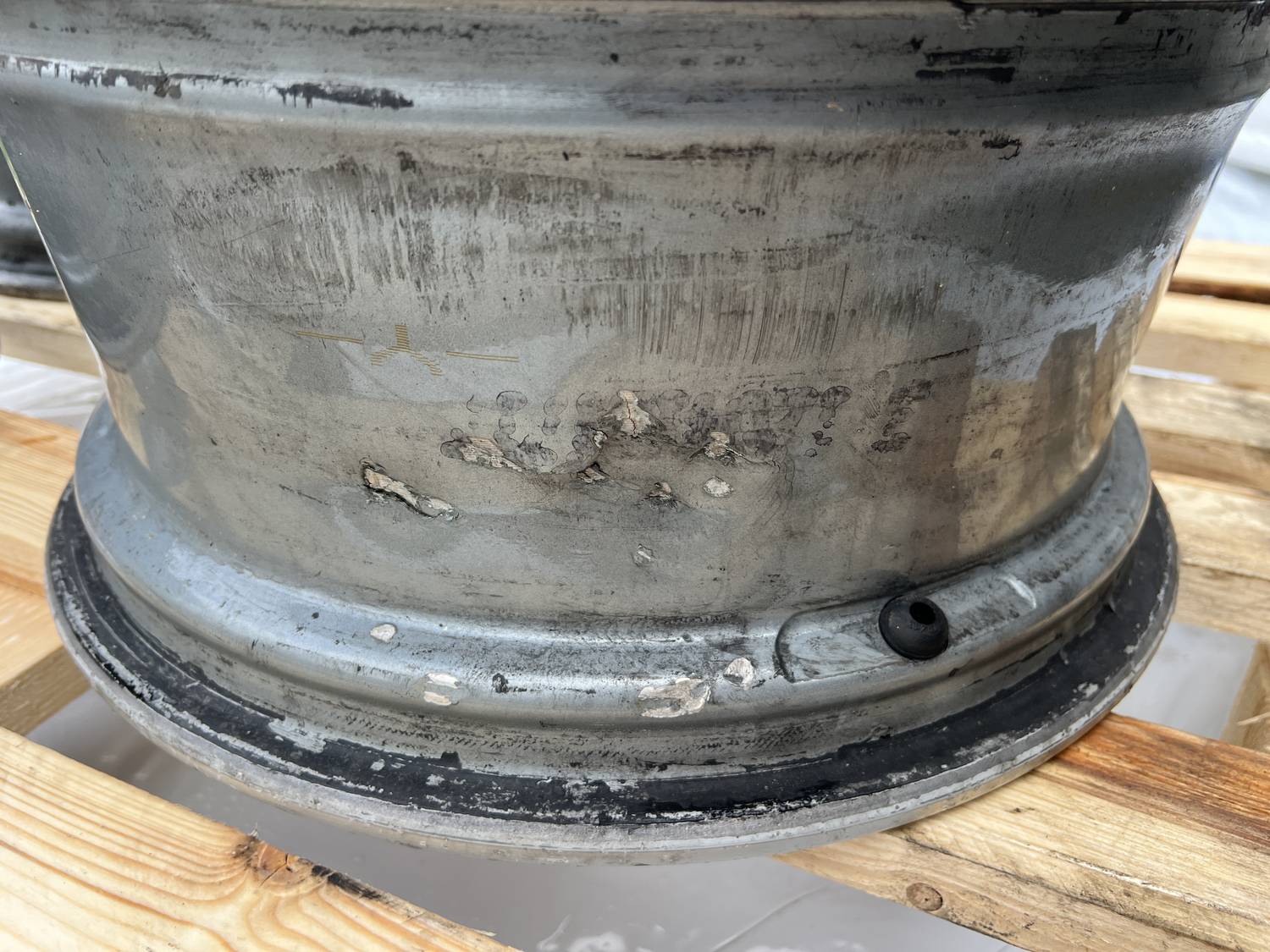 Lietais disks - vieglmetāla priekš VOLVO V60 2012 3 Lietais disks - vieglmetāla priekš VOLVO V60 2012