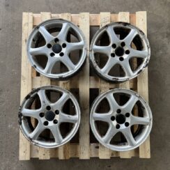 Lietie diski - vieglmetāla (kpl) priekš VOLVO V70 1997