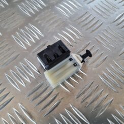 Stop signāla devējs priekš DODGE JOURNEY 2010