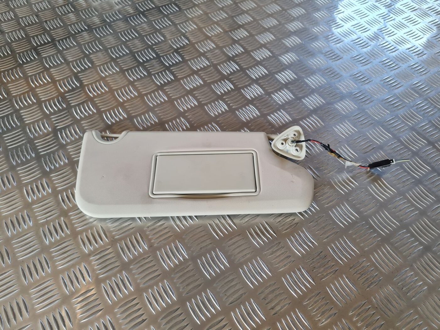 Saules aizsargs priekš DODGE JOURNEY 2010 1 Saules aizsargs priekš DODGE JOURNEY 2010