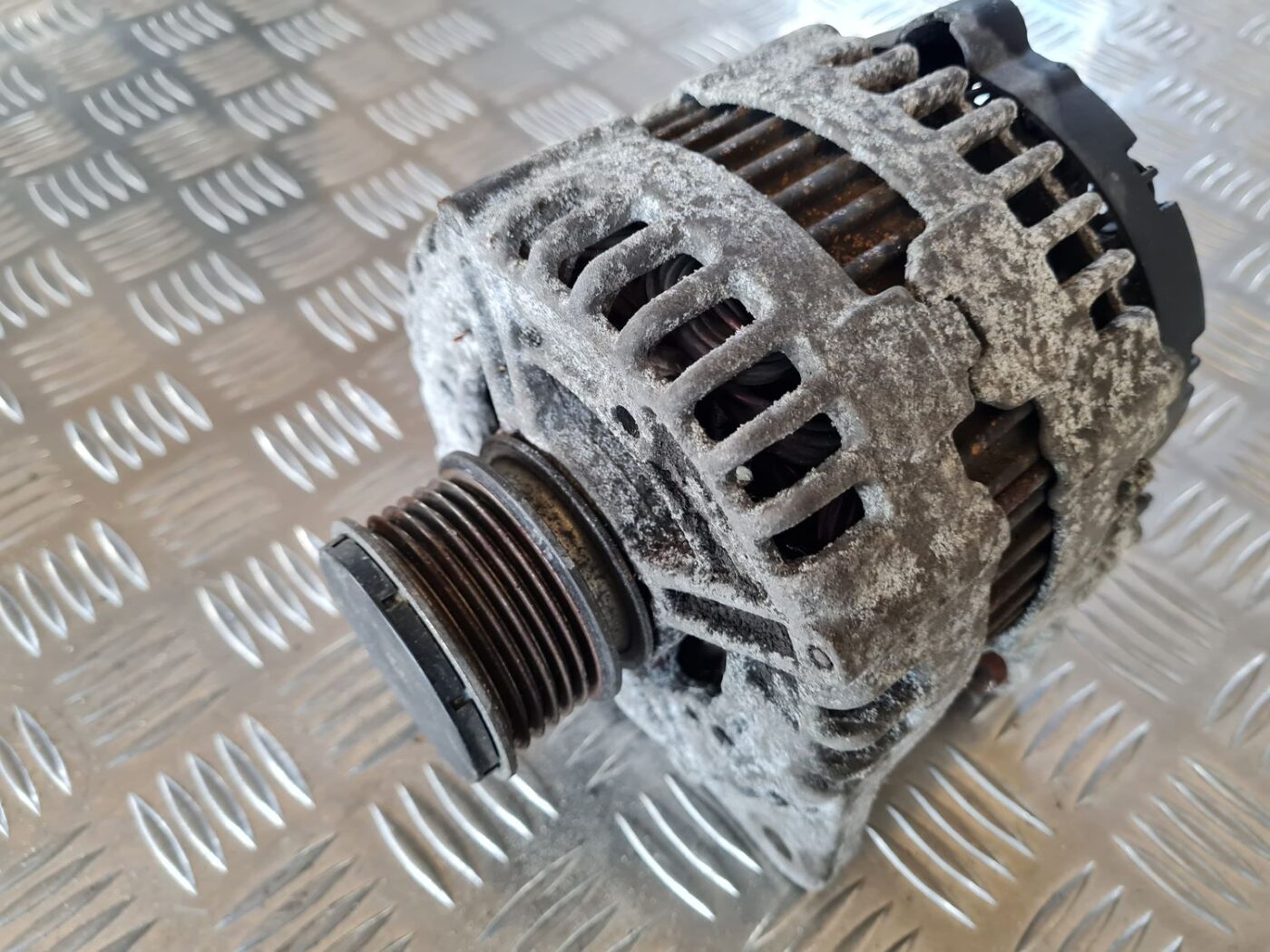 Ģenerators priekš DODGE JOURNEY 2010 3 Ģenerators priekš DODGE JOURNEY 2010