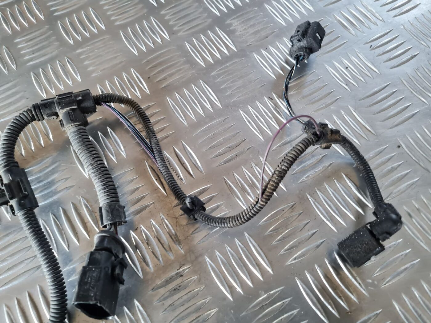 Citi auto elektroinstalācijas vadi priekš DODGE JOURNEY 2010