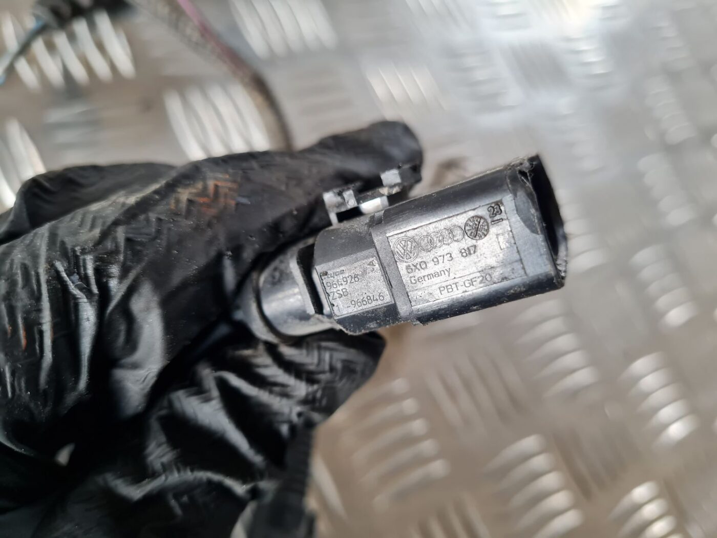 Citi auto elektroinstalācijas vadi priekš DODGE JOURNEY 2010