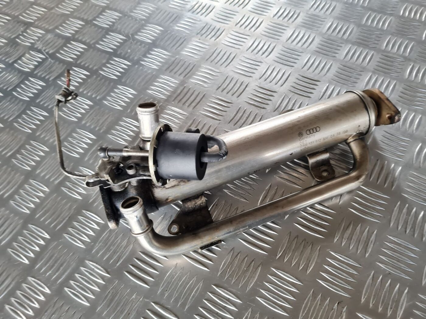 EGR vārsta dzesētājs priekš DODGE JOURNEY 2010 3 EGR vārsta dzesētājs priekš DODGE JOURNEY 2010