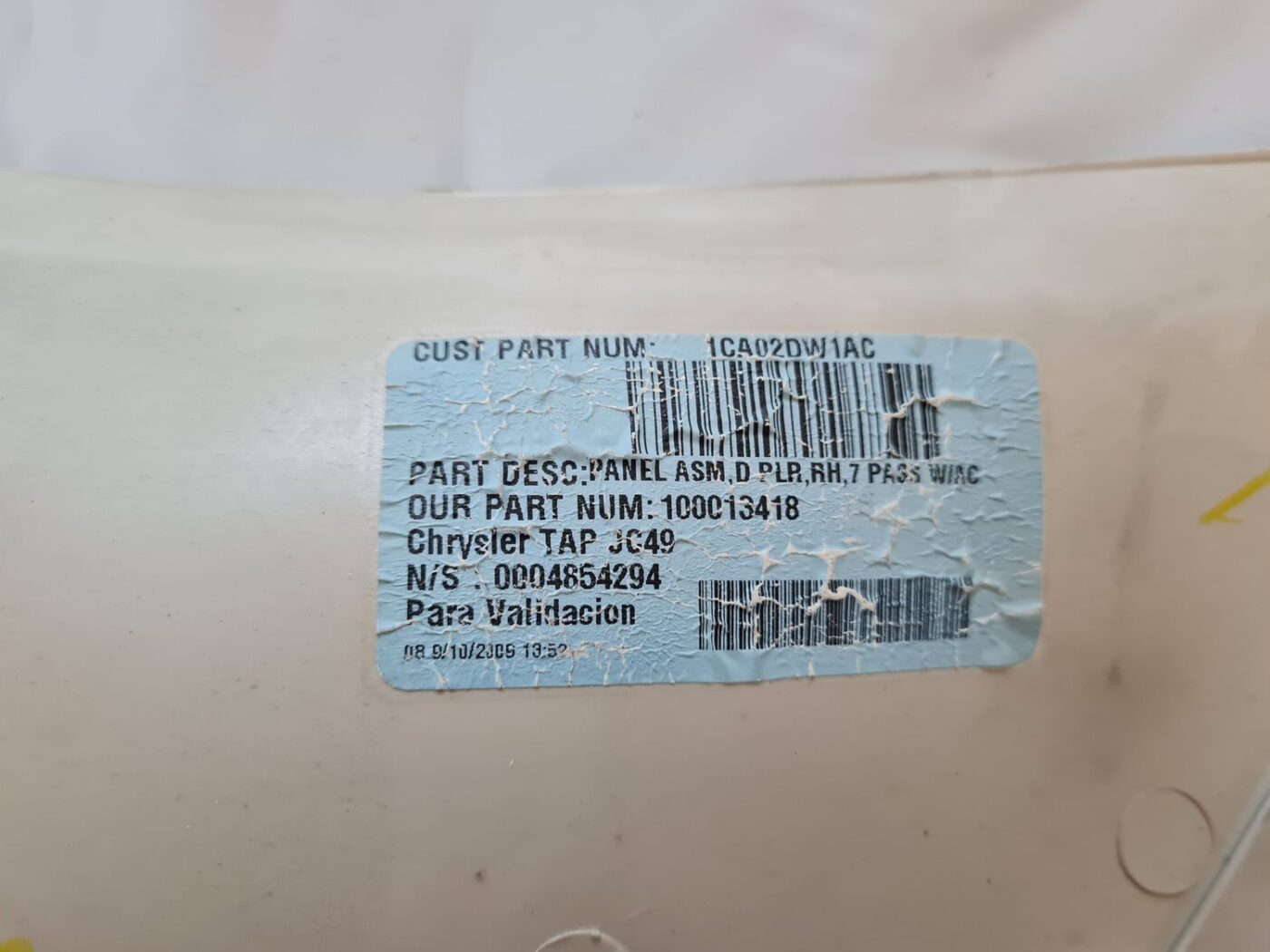 Bagažnieka nodalījuma statnes apdare priekš DODGE JOURNEY 2010 5 Bagažnieka nodalījuma statnes apdare priekš DODGE JOURNEY 2010