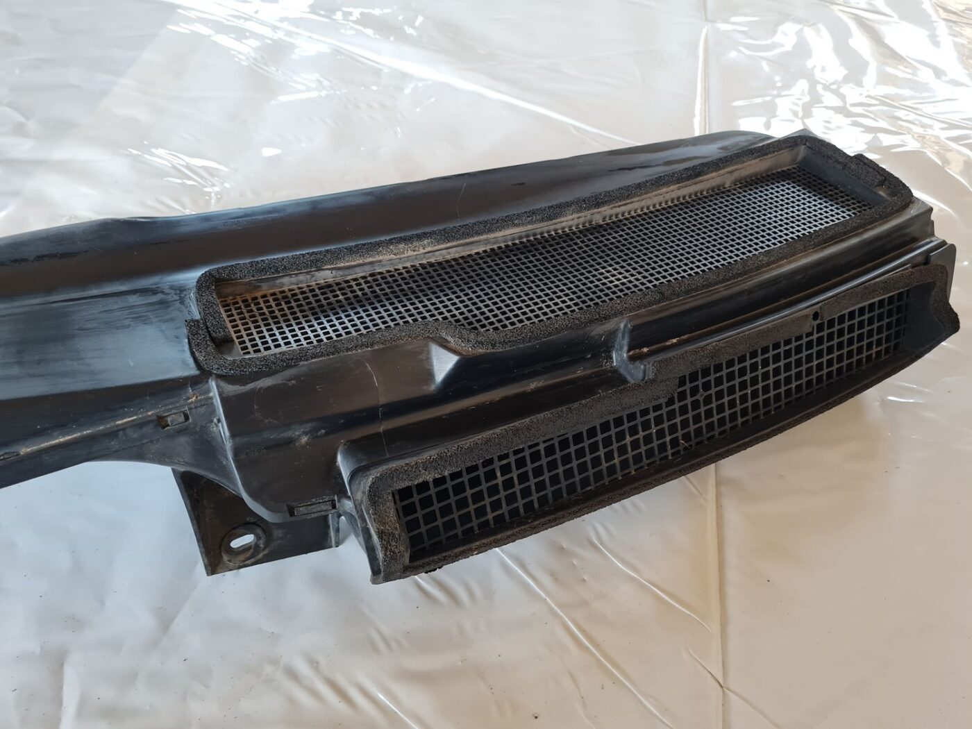 Salona gaisa vads priekš DODGE JOURNEY 2010 5 Salona gaisa vads priekš DODGE JOURNEY 2010