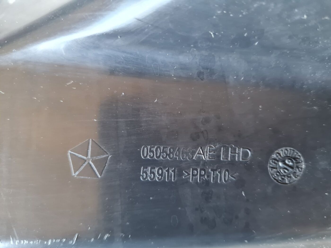 Salona gaisa vads priekš DODGE JOURNEY 2010 3 Salona gaisa vads priekš DODGE JOURNEY 2010