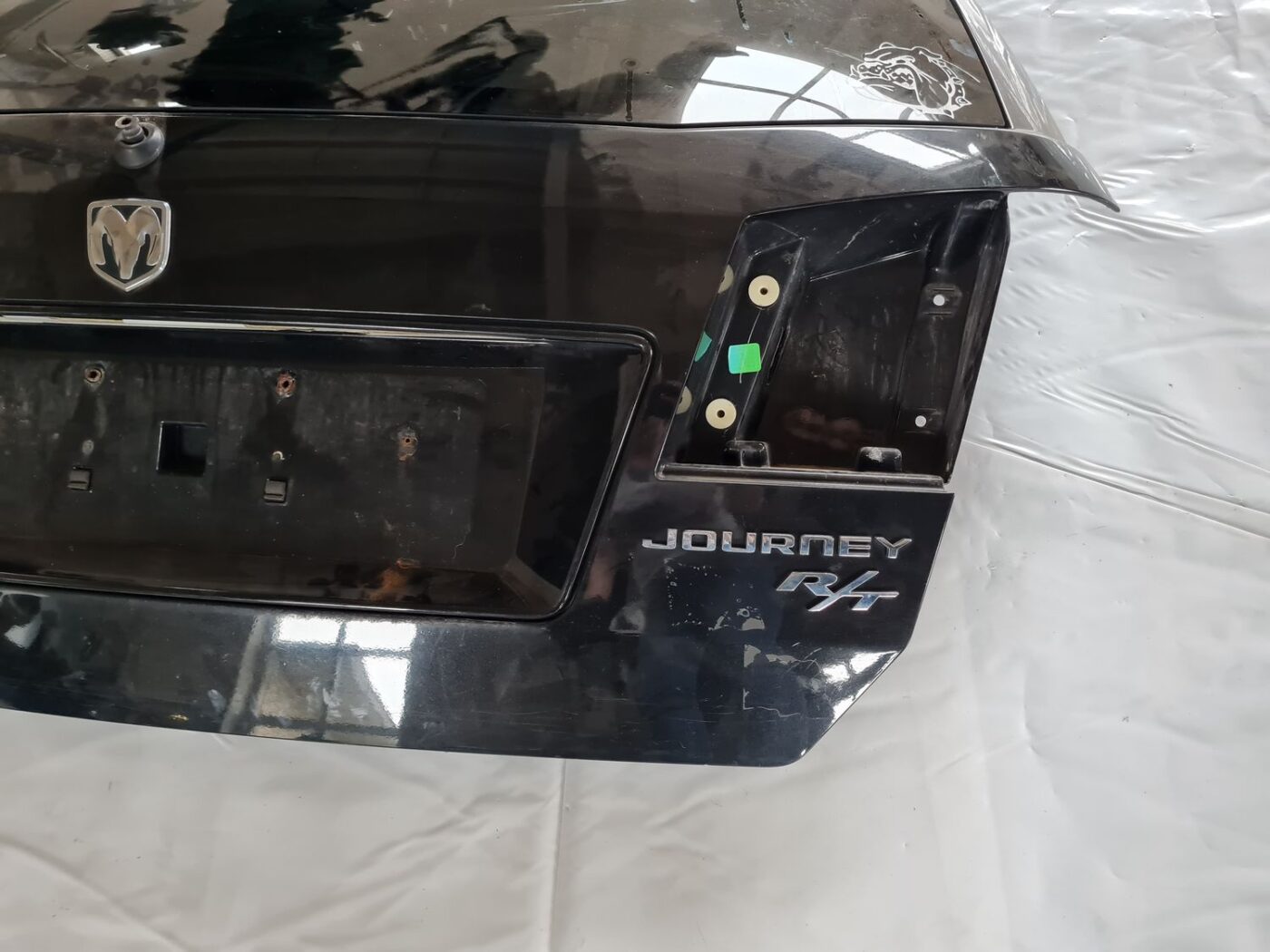 Bagāžnieka vāks priekš DODGE JOURNEY 2010