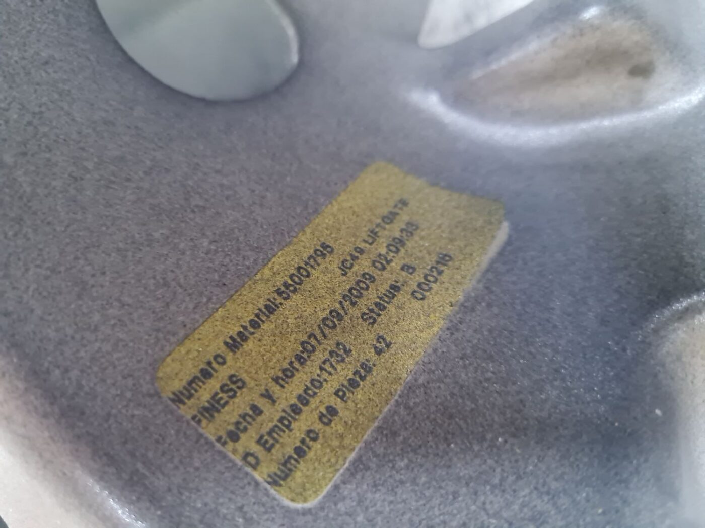 Bagāžnieka vāks priekš DODGE JOURNEY 2010