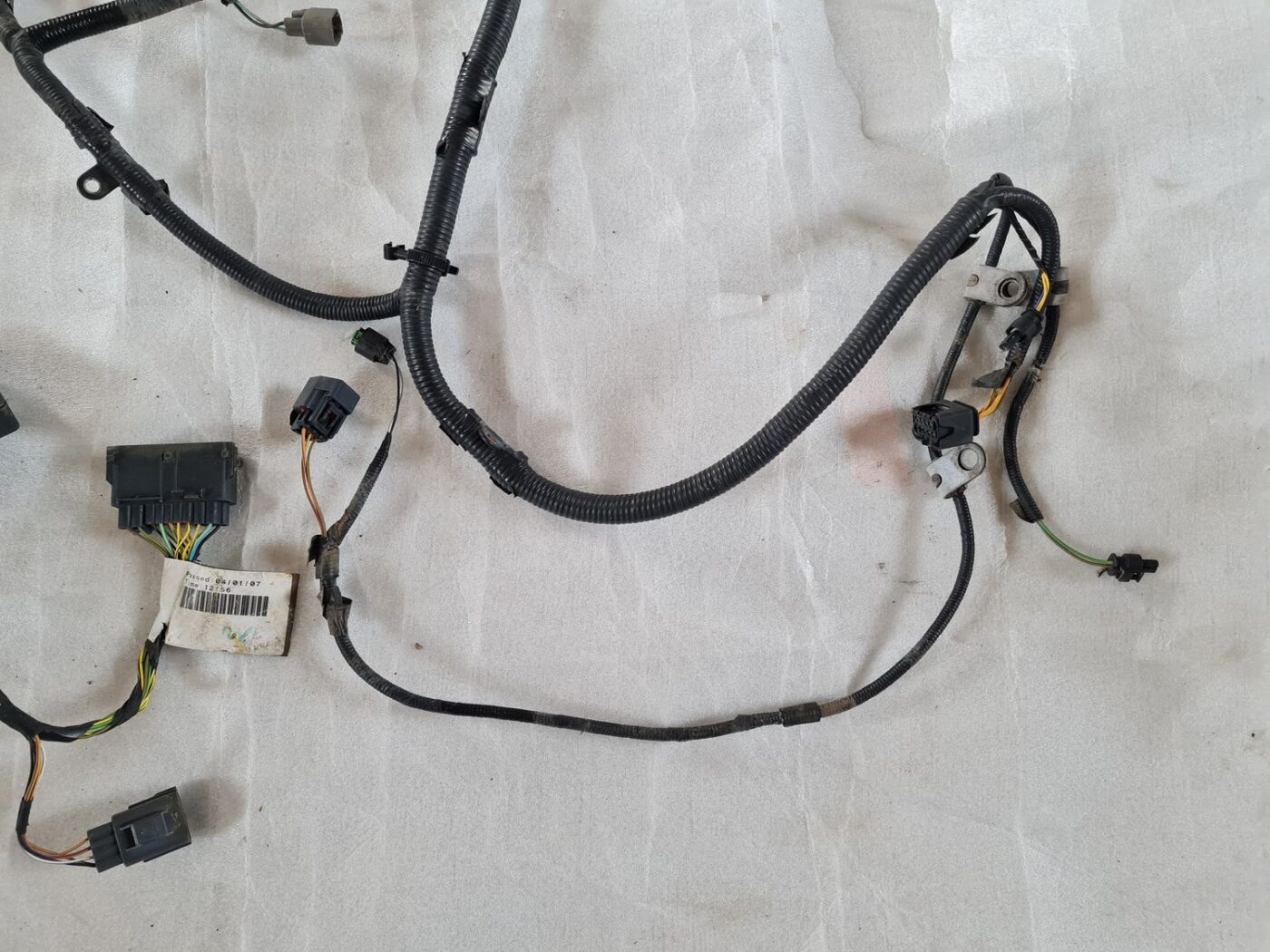 Pārnesumkārbas elektroinstalācija priekš RANGE ROVER SPORT 2007 7 Pārnesumkārbas elektroinstalācija priekš RANGE ROVER SPORT 2007