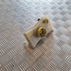 Bremžu šķidruma tvertne priekš VW PASSAT 2004 UNIVERSAL GREY