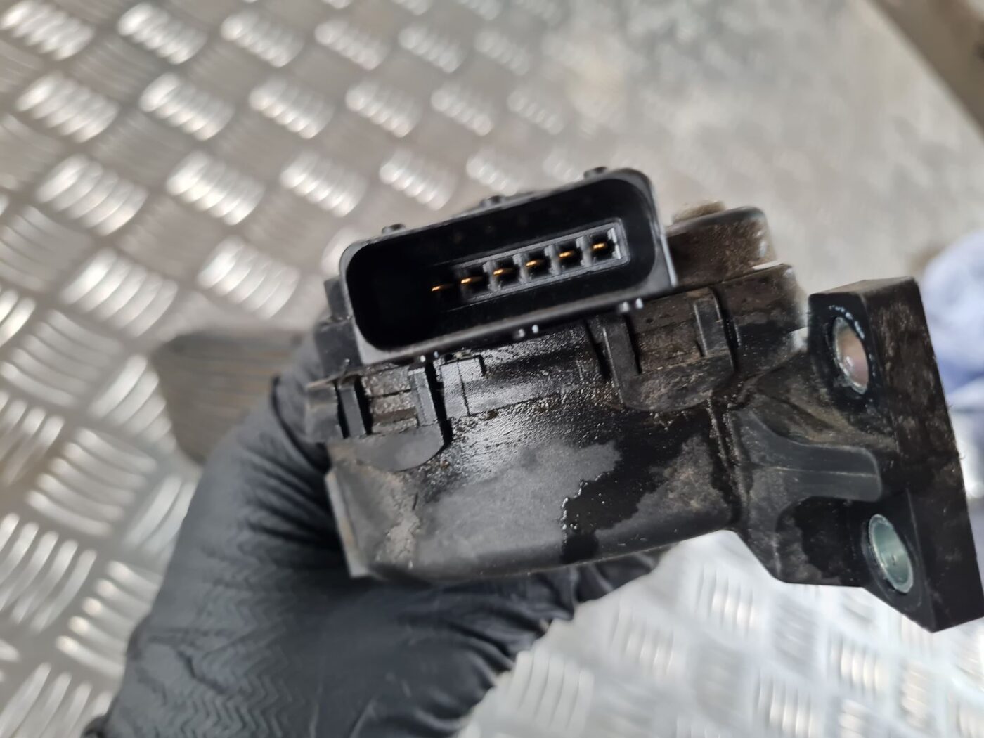 Gāzes pedālis priekš SAAB 9-5 1999 3 Gāzes pedālis priekš SAAB 9-5 1999