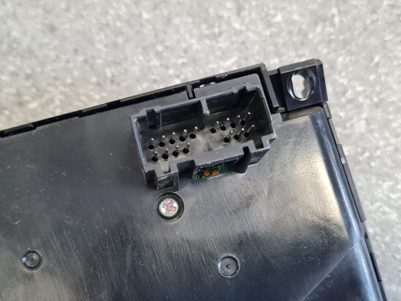 Klimata kontroles bloks priekš VOLVO S40 2007 4 Klimata kontroles bloks priekš VOLVO S40 2007