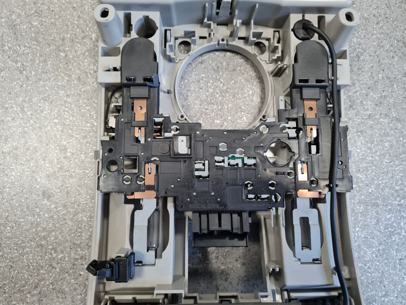 Salona apgaismojuma panelis priekš AUDI A6 2008 5 Salona apgaismojuma panelis priekš AUDI A6 2008