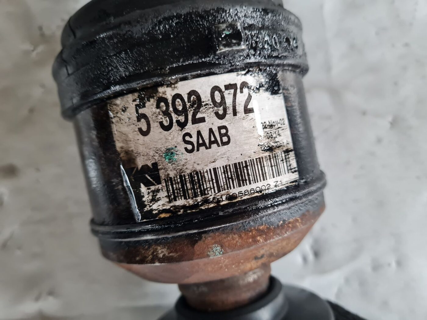 Pusass priekšēja labā priekš SAAB 9-5 1999 3 Pusass priekšēja labā priekš SAAB 9-5 1999