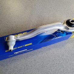 Priekšējas piekares svira priekš