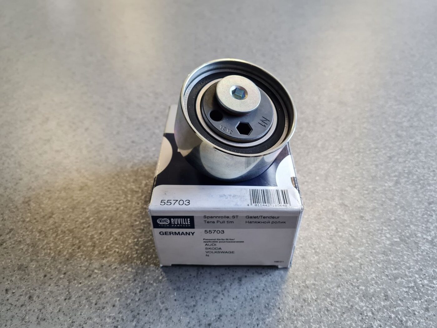 Spriegotājrullītis priekš 2 Spriegotājrullītis priekš