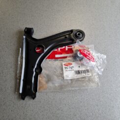 Priekšējas piekares svira priekš