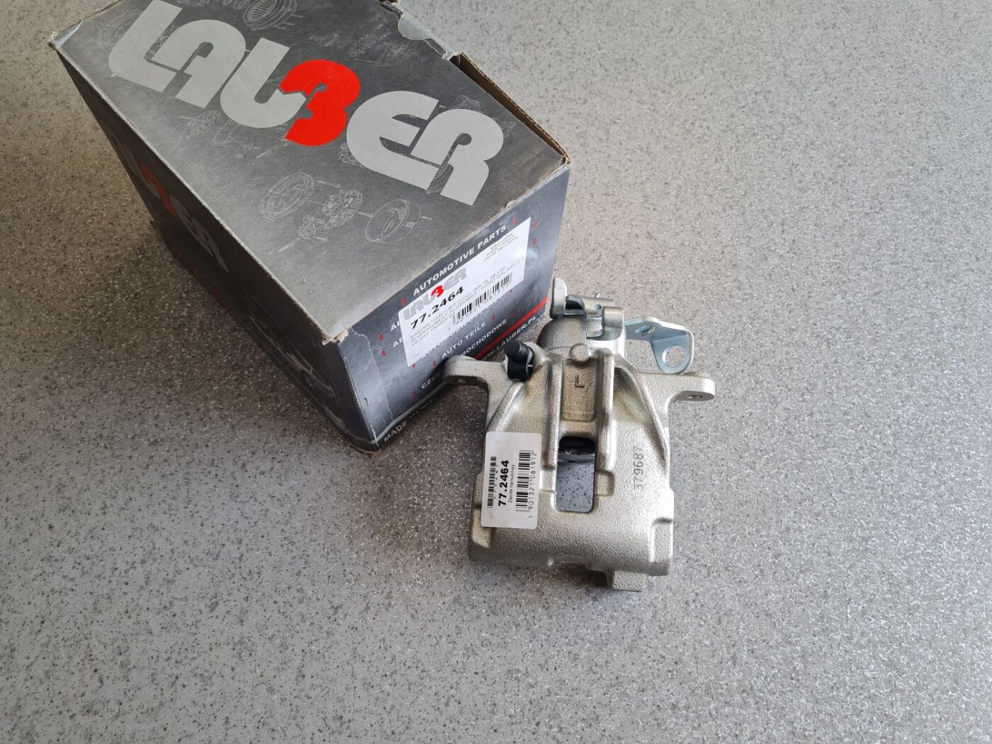 Aizmugurējais kreisais suports priekš