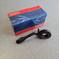 Pagrieziena rādītāju slēdzis priekš NEW AND USED CAR SPARE PARTS